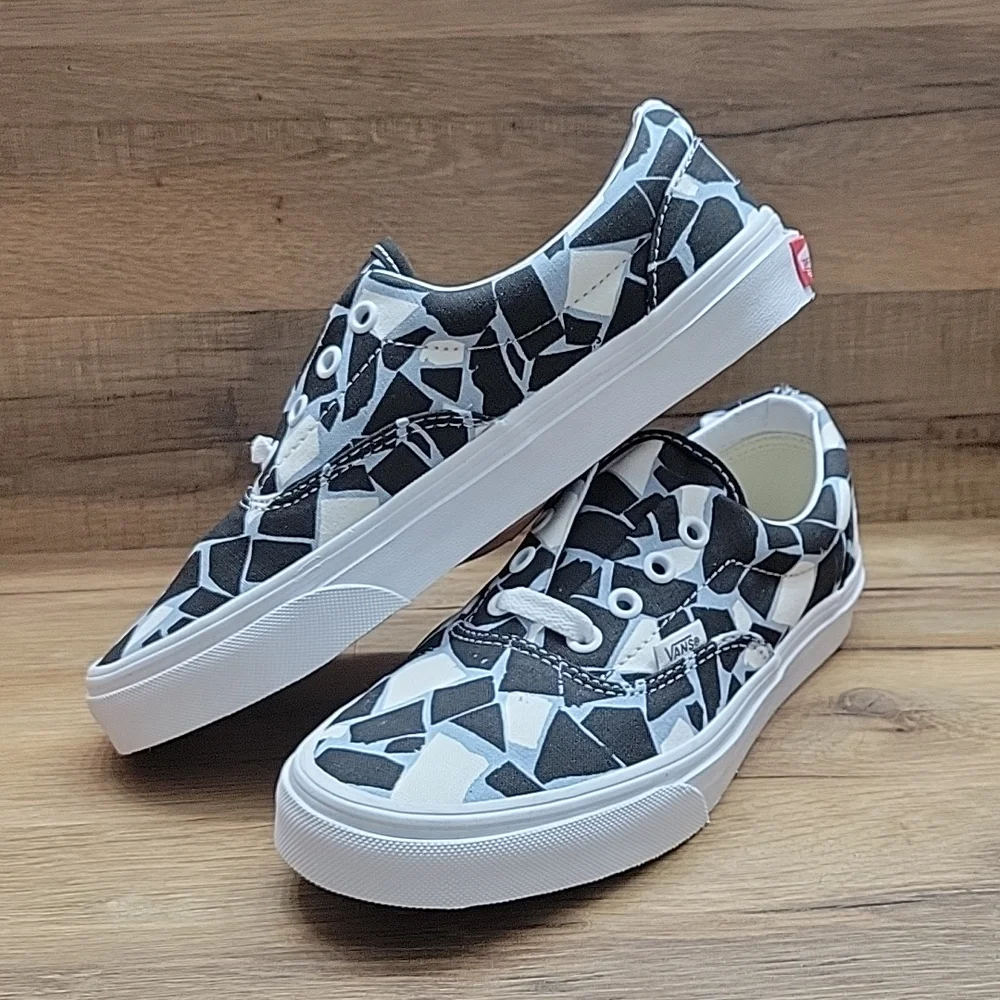 Van's shoes women Brand new. - Picture 2 of 12